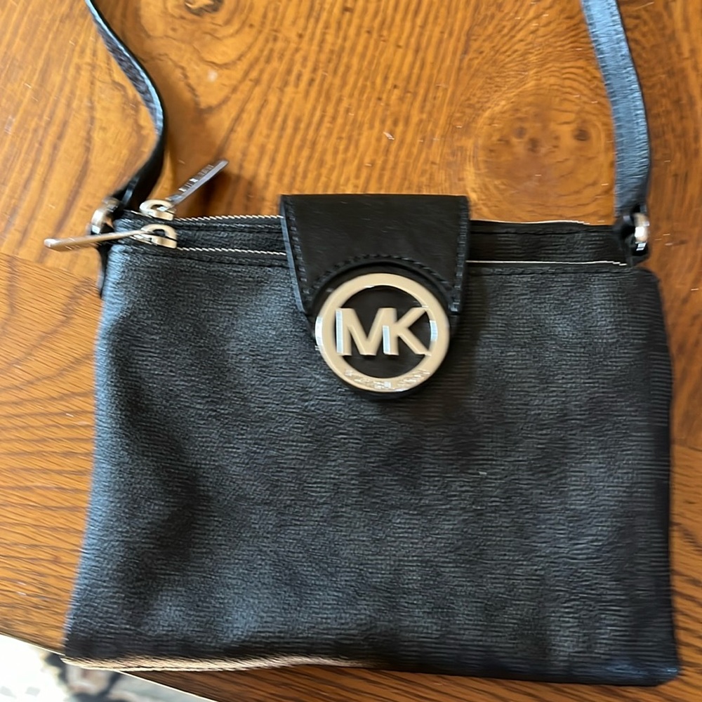 Michael Kors crossbody bag